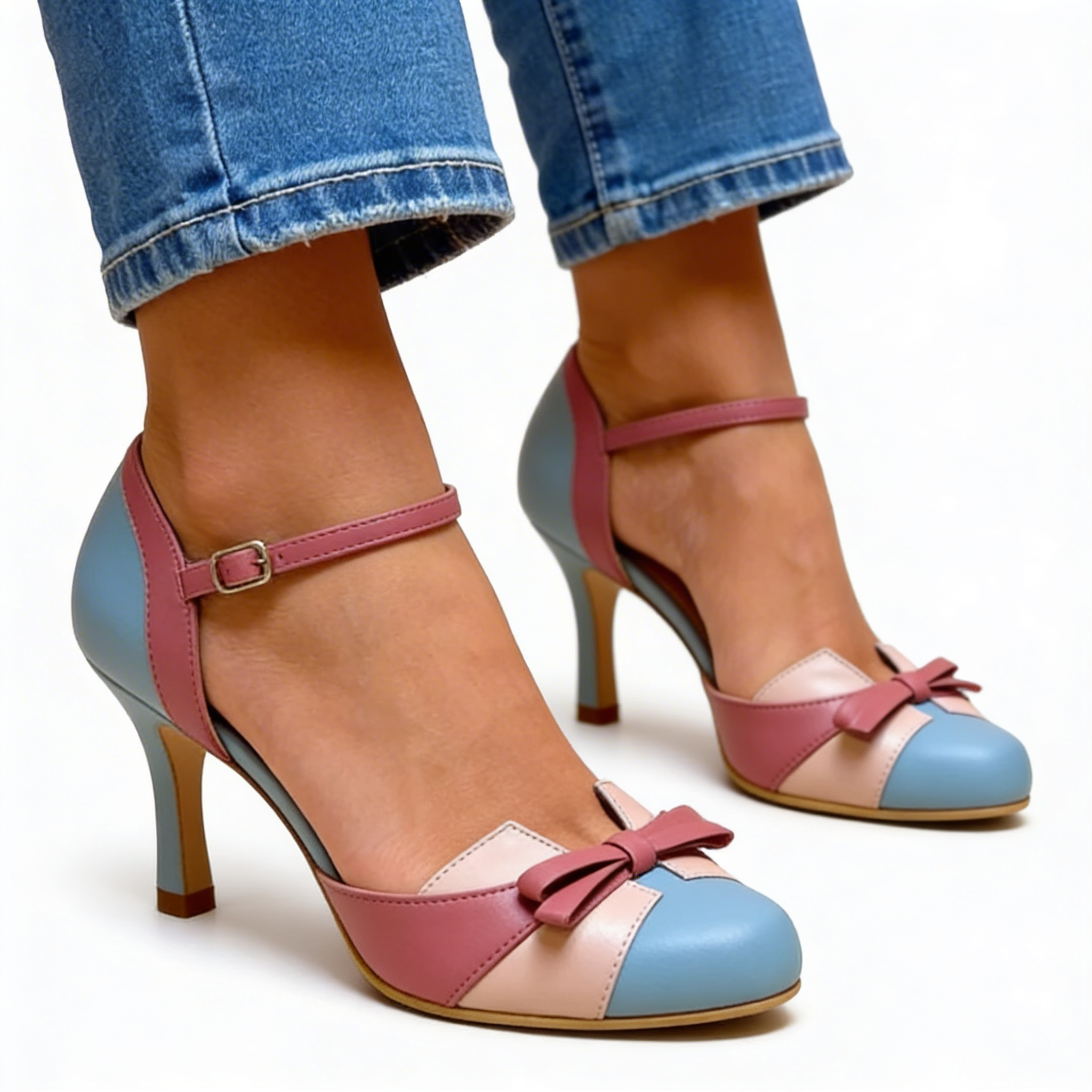 Bleu (Bientôt en rupture de stock) / 34
